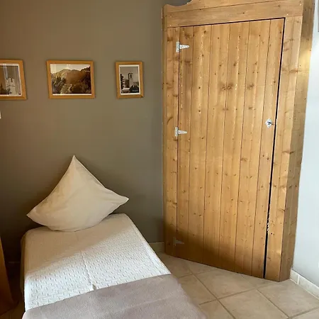 La Maison De * Мустье-Сент-Мари