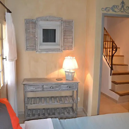 Holiday home La Maison De *